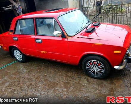 Красный ВАЗ 2103, объемом двигателя 1.5 л и пробегом 300 тыс. км за 450 $, фото 9 на Automoto.ua
