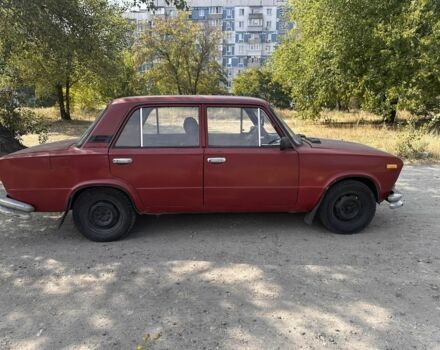 Красный ВАЗ 2103, объемом двигателя 1.5 л и пробегом 150 тыс. км за 600 $, фото 5 на Automoto.ua