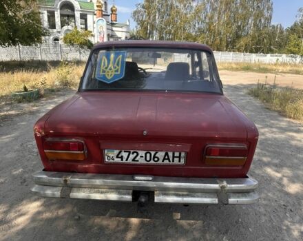 Красный ВАЗ 2103, объемом двигателя 1.5 л и пробегом 150 тыс. км за 600 $, фото 3 на Automoto.ua