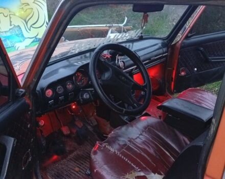 Красный ВАЗ 2103, объемом двигателя 1.5 л и пробегом 3 тыс. км за 700 $, фото 1 на Automoto.ua