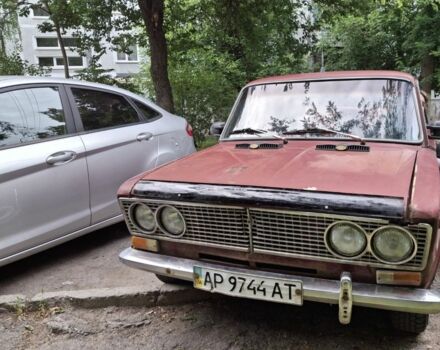 Красный ВАЗ 2103, объемом двигателя 0 л и пробегом 200 тыс. км за 475 $, фото 7 на Automoto.ua