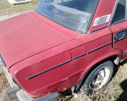 Червоний ВАЗ 2103, об'ємом двигуна 1 л та пробігом 1000 тис. км за 389 $, фото 3 на Automoto.ua