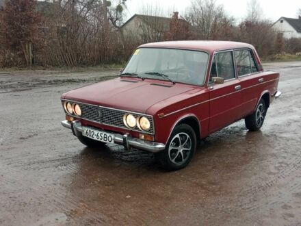 Червоний ВАЗ 2103, об'ємом двигуна 1.3 л та пробігом 330 тис. км за 608 $, фото 1 на Automoto.ua