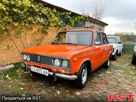 Красный ВАЗ 2103, объемом двигателя 1.5 л и пробегом 0 тыс. км за 1000 $, фото 1 на Automoto.ua