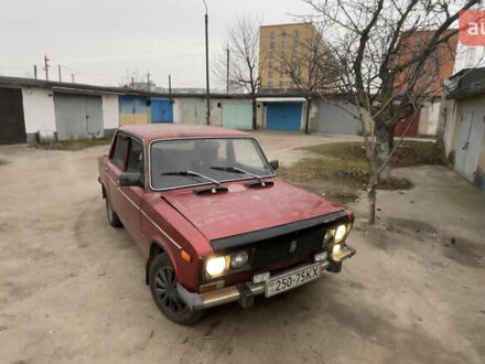 ВАЗ 2103 1974 в Нетешине на Automoto.ua Красный ВАЗ 2103, объемом двигателя 0 л и пробегом 60 тыс. км за 600 $, фото 1 на Automoto.ua