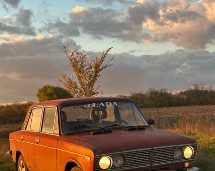 Красный ВАЗ 2103, объемом двигателя 1.3 л и пробегом 3 тыс. км за 524 $, фото 1 на Automoto.ua