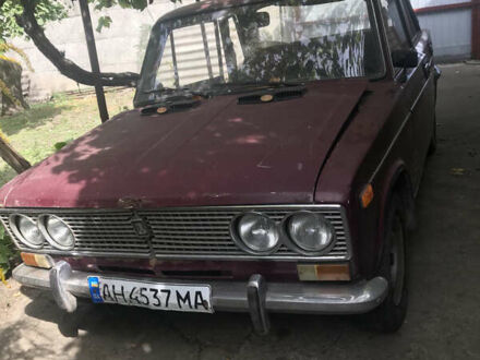 ВАЗ 2103 1976 в Днепре (Днепропетровске) на Automoto.ua Красный ВАЗ 2103, объемом двигателя 1.45 л и пробегом 40 тыс. км за 450 $, фото 1 на Automoto.ua