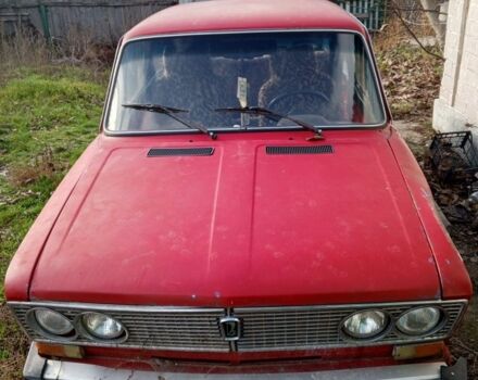 Красный ВАЗ 2103, объемом двигателя 1.5 л и пробегом 65 тыс. км за 250 $, фото 1 на Automoto.ua