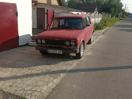 ВАЗ 2103 1976 у Буче на Automoto.ua Червоний ВАЗ 2103, об'ємом двигуна 1.5 л та пробігом 100 тис. км за 648 $, фото 1 на Automoto.ua