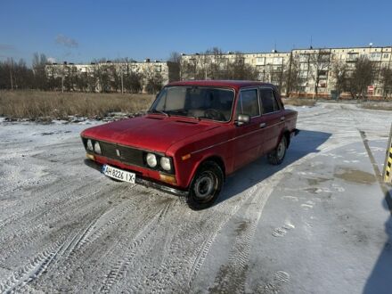 Красный ВАЗ 2103, объемом двигателя 1.5 л и пробегом 100 тыс. км за 582 $, фото 1 на Automoto.ua