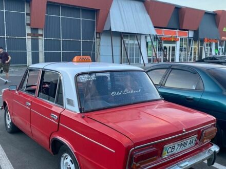 ВАЗ 2103 1978 в Чернигове на Automoto.ua Красный ВАЗ 2103, объемом двигателя 1.5 л и пробегом 99 тыс. км за 554 $, фото 1 на Automoto.ua
