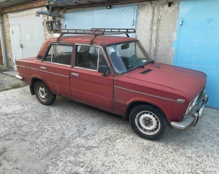 Красный ВАЗ 2103, объемом двигателя 1.5 л и пробегом 10 тыс. км за 300 $, фото 1 на Automoto.ua