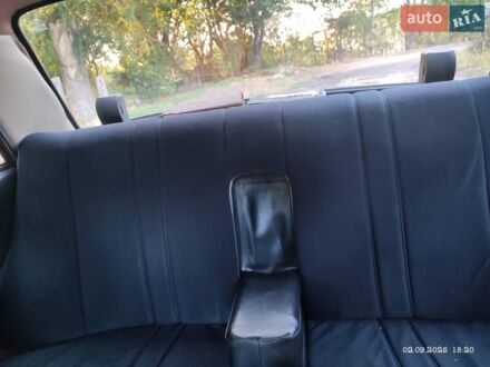 Красный ВАЗ 2103, объемом двигателя 0 л и пробегом 120 тыс. км за 900 $, фото 1 на Automoto.ua