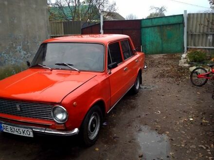 Красный ВАЗ 2103, объемом двигателя 1.2 л и пробегом 0 тыс. км за 750 $, фото 1 на Automoto.ua