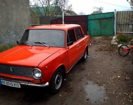 Красный ВАЗ 2103, объемом двигателя 1.2 л и пробегом 0 тыс. км за 750 $, фото 1 на Automoto.ua
