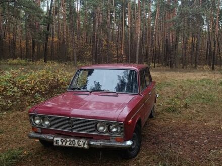 Красный ВАЗ 2103, объемом двигателя 0 л и пробегом 200 тыс. км за 261 $, фото 1 на Automoto.ua