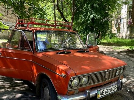 ВАЗ 2103 1980 у Кривому Розі на Automoto.ua Червоний ВАЗ 2103, об'ємом двигуна 1.3 л та пробігом 0 тис. км за 800 $, фото 1 на Automoto.ua