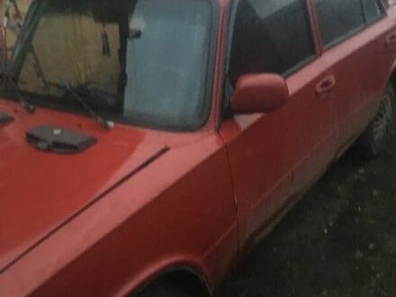 ВАЗ 2103 1981 в Кропивницком (Кировограде) на Automoto.ua Красный ВАЗ 2103, объемом двигателя 0 л и пробегом 80 тыс. км за 675 $, фото 1 на Automoto.ua