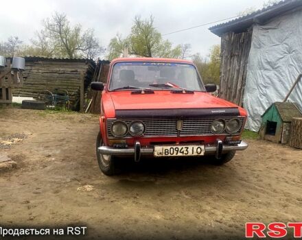 Красный ВАЗ 2103, объемом двигателя 1.5 л и пробегом 129 тыс. км за 450 $, фото 1 на Automoto.ua