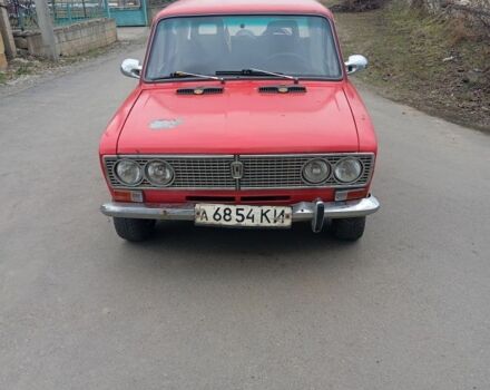 Красный ВАЗ 2103, объемом двигателя 2 л и пробегом 100 тыс. км за 650 $, фото 1 на Automoto.ua