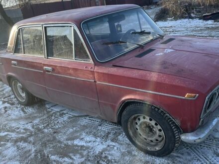 Красный ВАЗ 2103, объемом двигателя 0 л и пробегом 1000 тыс. км за 768 $, фото 1 на Automoto.ua