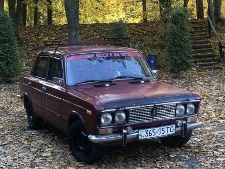 ВАЗ 2103 1987 в Дрогобыче на Automoto.ua Красный ВАЗ 2103, объемом двигателя 1.3 л и пробегом 444 тыс. км за 455 $, фото 1 на Automoto.ua