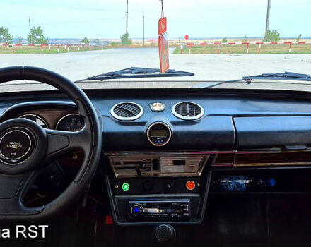 ВАЗ 2103, объемом двигателя 1.5 л и пробегом 100 тыс. км за 1200 $, фото 9 на Automoto.ua