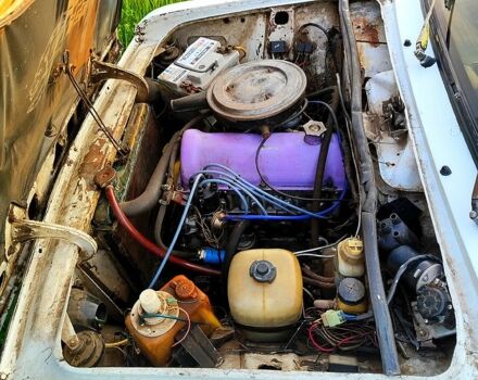 ВАЗ 2103, объемом двигателя 1.7 л и пробегом 300 тыс. км за 700 $, фото 5 на Automoto.ua