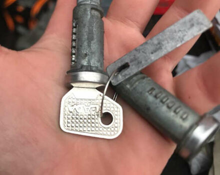 ВАЗ 2103, объемом двигателя 0 л и пробегом 100 тыс. км за 800 $, фото 6 на Automoto.ua