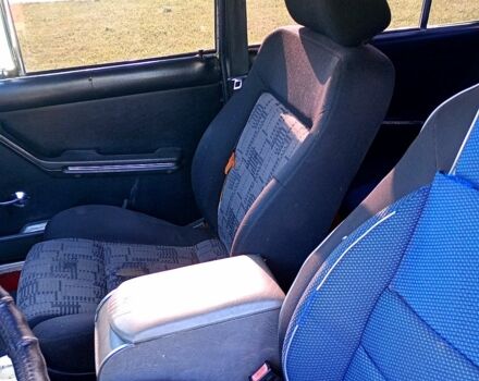 ВАЗ 2103 1976 в Киеве на Automoto.ua ВАЗ 2103, объемом двигателя 1.5 л и пробегом 0 тыс. км за 800 $, фото 9 на Automoto.ua