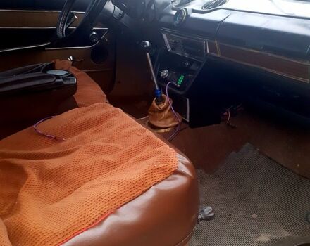 ВАЗ 2103, объемом двигателя 13 л и пробегом 185 тыс. км за 550 $, фото 7 на Automoto.ua