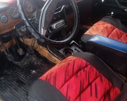 ВАЗ 2103, объемом двигателя 1.5 л и пробегом 300 тыс. км за 600 $, фото 3 на Automoto.ua