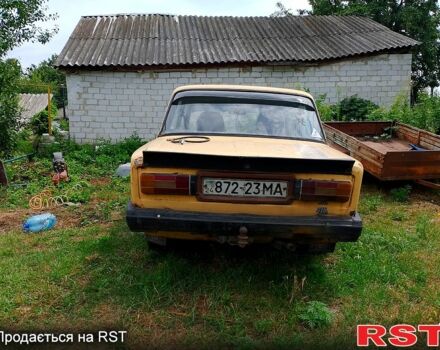 ВАЗ 2103 1982 в Золотоноше на Automoto.ua ВАЗ 2103, объемом двигателя 1.3 л и пробегом 0 тыс. км за 300 $, фото 1 на Automoto.ua