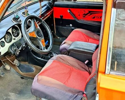 ВАЗ 2103, объемом двигателя 13 л и пробегом 0 тыс. км за 886 $, фото 3 на Automoto.ua