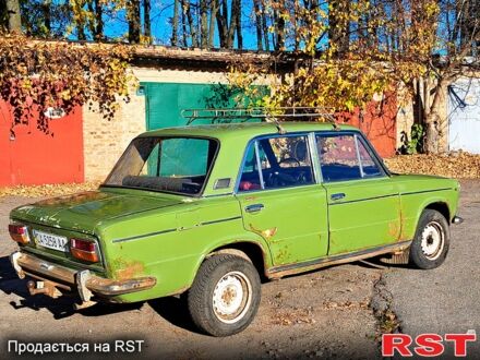 ВАЗ 2103 1974 в Умани на Automoto.ua ВАЗ 2103, объемом двигателя 1.5 л и пробегом 0 тыс. км за 360 $, фото 1 на Automoto.ua