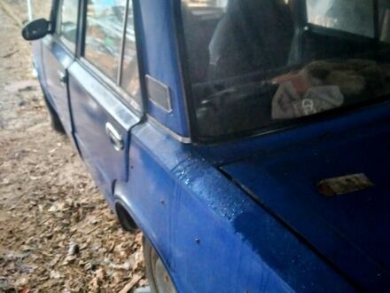 ВАЗ 2103 1975 в Чугуеве на Automoto.ua ВАЗ 2103, объемом двигателя 15 л и пробегом 0 тыс. км за 400 $, фото 1 на Automoto.ua