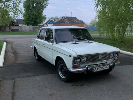 ВАЗ 2103 1976 у Червоноград на Automoto.ua ВАЗ 2103, об'ємом двигуна 1.6 л та пробігом 184 тис. км за 750 $, фото 1 на Automoto.ua