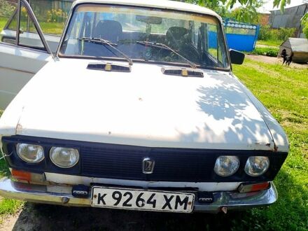 ВАЗ 2103 1977 в Житомире на Automoto.ua ВАЗ 2103, объемом двигателя 1.6 л и пробегом 200 тыс. км за 430 $, фото 1 на Automoto.ua