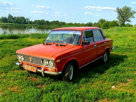ВАЗ 2103 1985 в Днепре (Днепропетровске) на Automoto.ua ВАЗ 2103, объемом двигателя 1.6 л и пробегом 0 тыс. км за 766 $, фото 1 на Automoto.ua