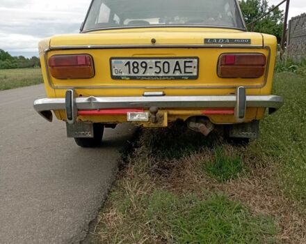 Желтый ВАЗ 2103, объемом двигателя 1.3 л и пробегом 300 тыс. км за 19000 $, фото 1 на Automoto.ua