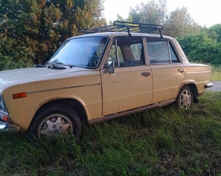 Желтый ВАЗ 2103, объемом двигателя 1.5 л и пробегом 89 тыс. км за 384 $, фото 4 на Automoto.ua