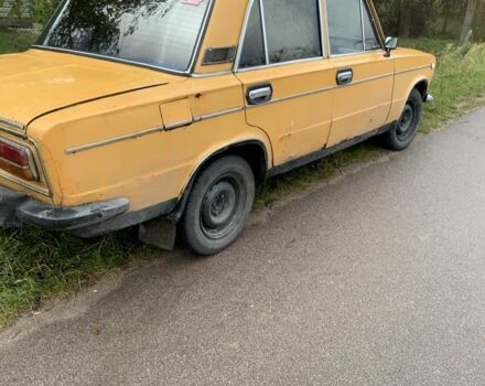 ВАЗ 2103 1975 в Коростене на Automoto.ua Желтый ВАЗ 2103, объемом двигателя 1.3 л и пробегом 3 тыс. км за 433 $, фото 5 на Automoto.ua