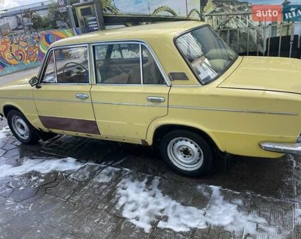 Желтый ВАЗ 2103, объемом двигателя 1.5 л и пробегом 68 тыс. км за 1500 $, фото 1 на Automoto.ua