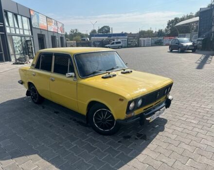 Желтый ВАЗ 2103, объемом двигателя 1.8 л и пробегом 70 тыс. км за 1250 $, фото 4 на Automoto.ua