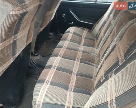 Жовтий ВАЗ 2103, об'ємом двигуна 1.5 л та пробігом 78 тис. км за 592 $, фото 6 на Automoto.ua