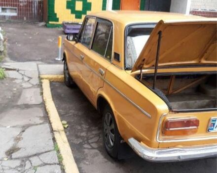 Желтый ВАЗ 2103, объемом двигателя 1.5 л и пробегом 3 тыс. км за 576 $, фото 2 на Automoto.ua