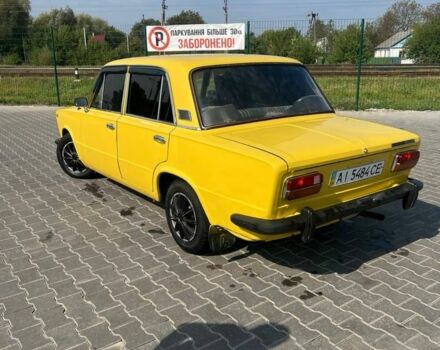 Желтый ВАЗ 2103, объемом двигателя 1.8 л и пробегом 70 тыс. км за 1250 $, фото 2 на Automoto.ua