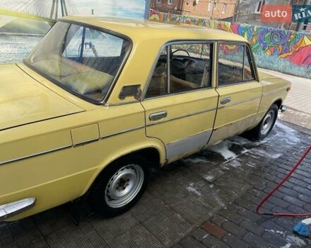 Желтый ВАЗ 2103, объемом двигателя 1.5 л и пробегом 68 тыс. км за 1500 $, фото 4 на Automoto.ua