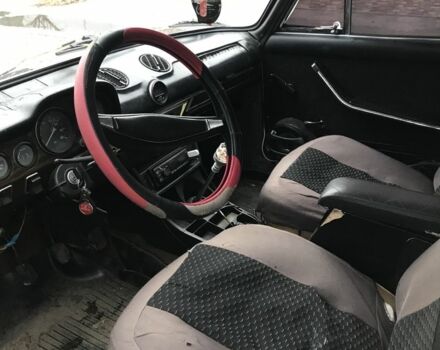 Желтый ВАЗ 2103, объемом двигателя 1.5 л и пробегом 805 тыс. км за 713 $, фото 5 на Automoto.ua