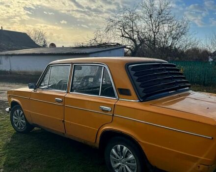 Желтый ВАЗ 2103, объемом двигателя 1.5 л и пробегом 100 тыс. км за 490 $, фото 2 на Automoto.ua